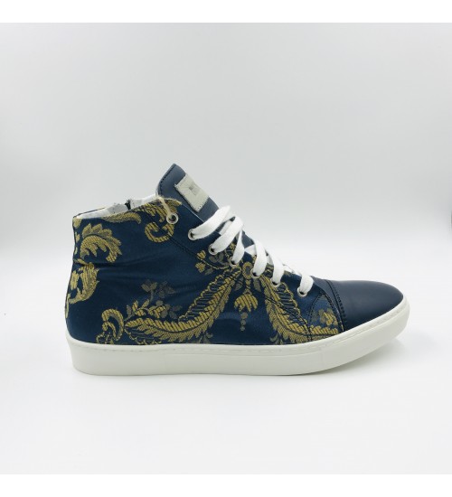 Handmade shoes Damascati and blue leather.