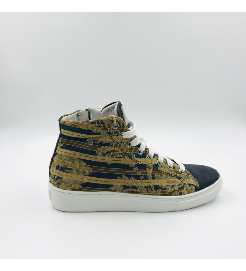Handmade shoes Damascati and blue leather
